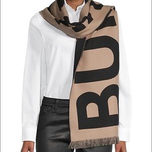 NEW! Selling A Designer Burberry Logo Wool Jacquard Scarf.
